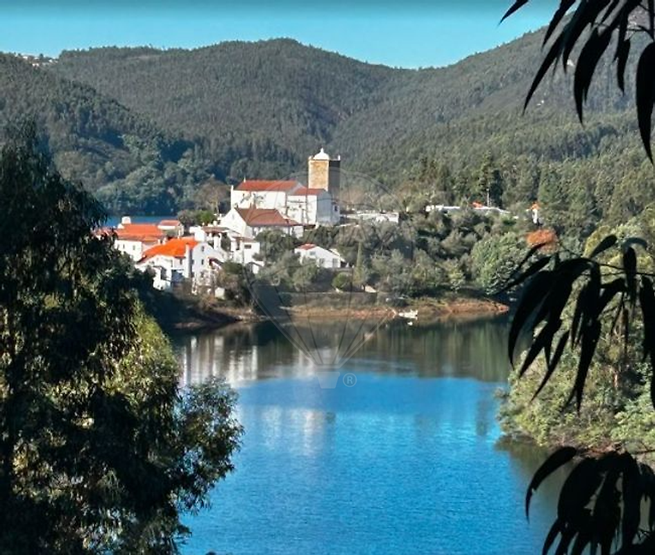 Apartamento T3 à venda em Ferreira do Zêzere