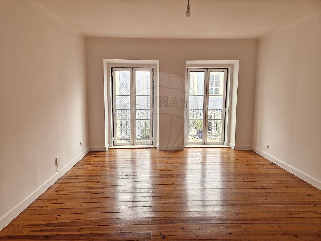 Apartamento T3 à venda em Estrela, Lisboa — foto 3