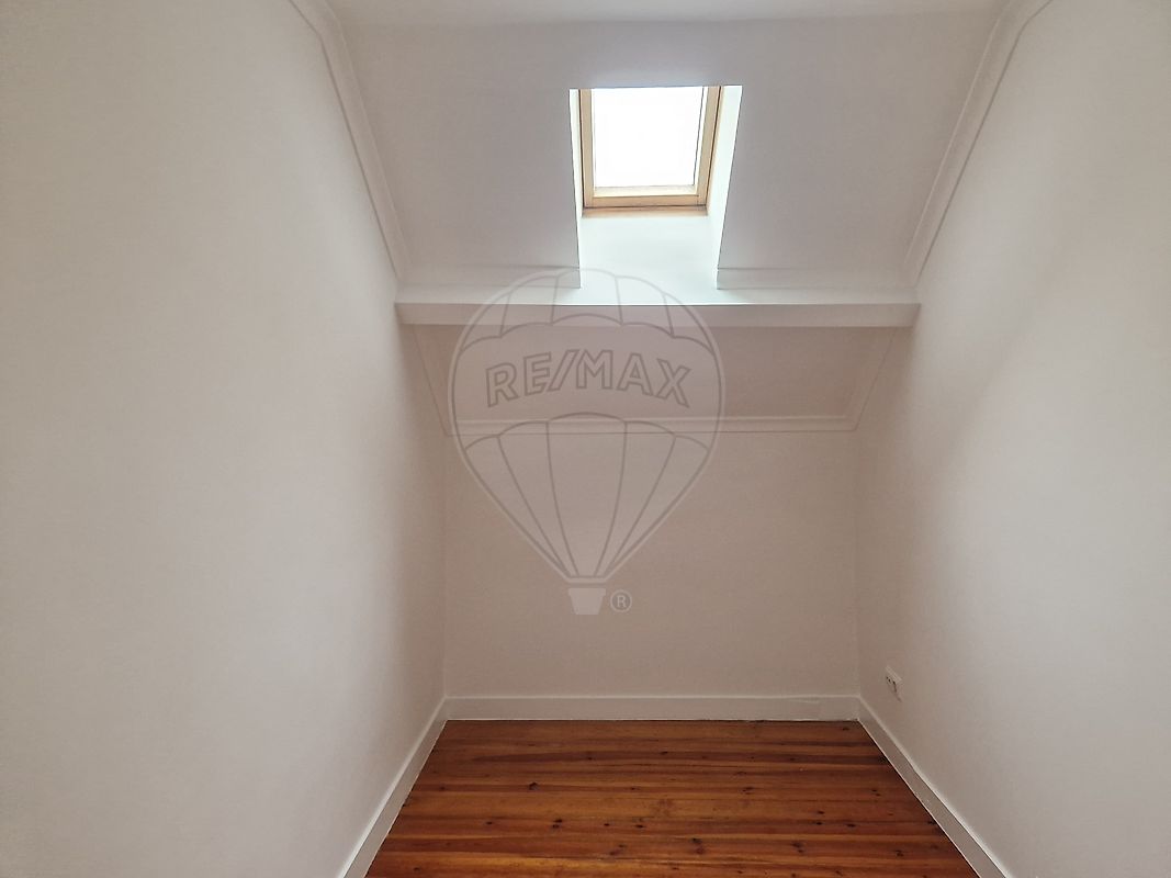 Apartamento T3 à venda em Estrela, Lisboa — foto 8