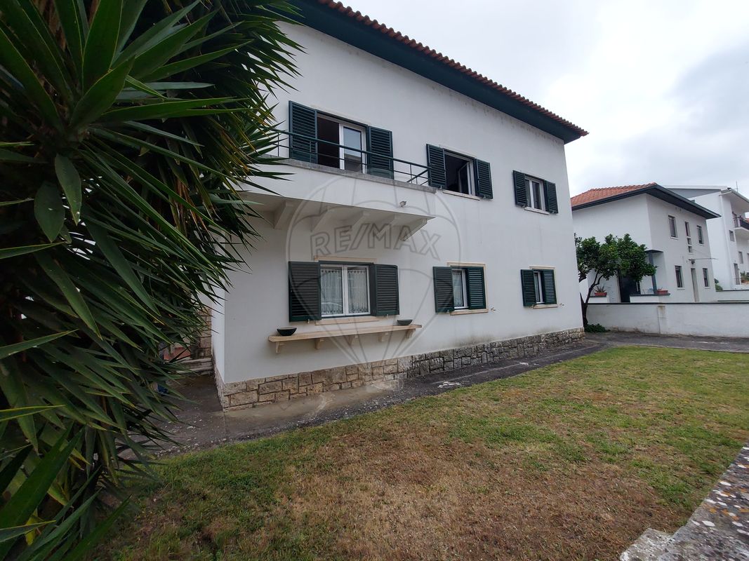 Moradia T6 para venda