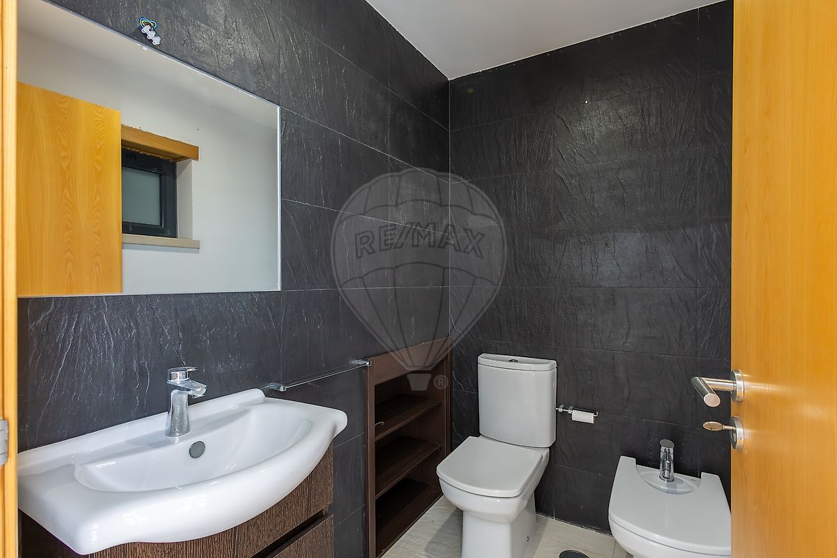 Moradia T4 à venda em Alcobaça e Vestiaria, Alcobaça — foto 8