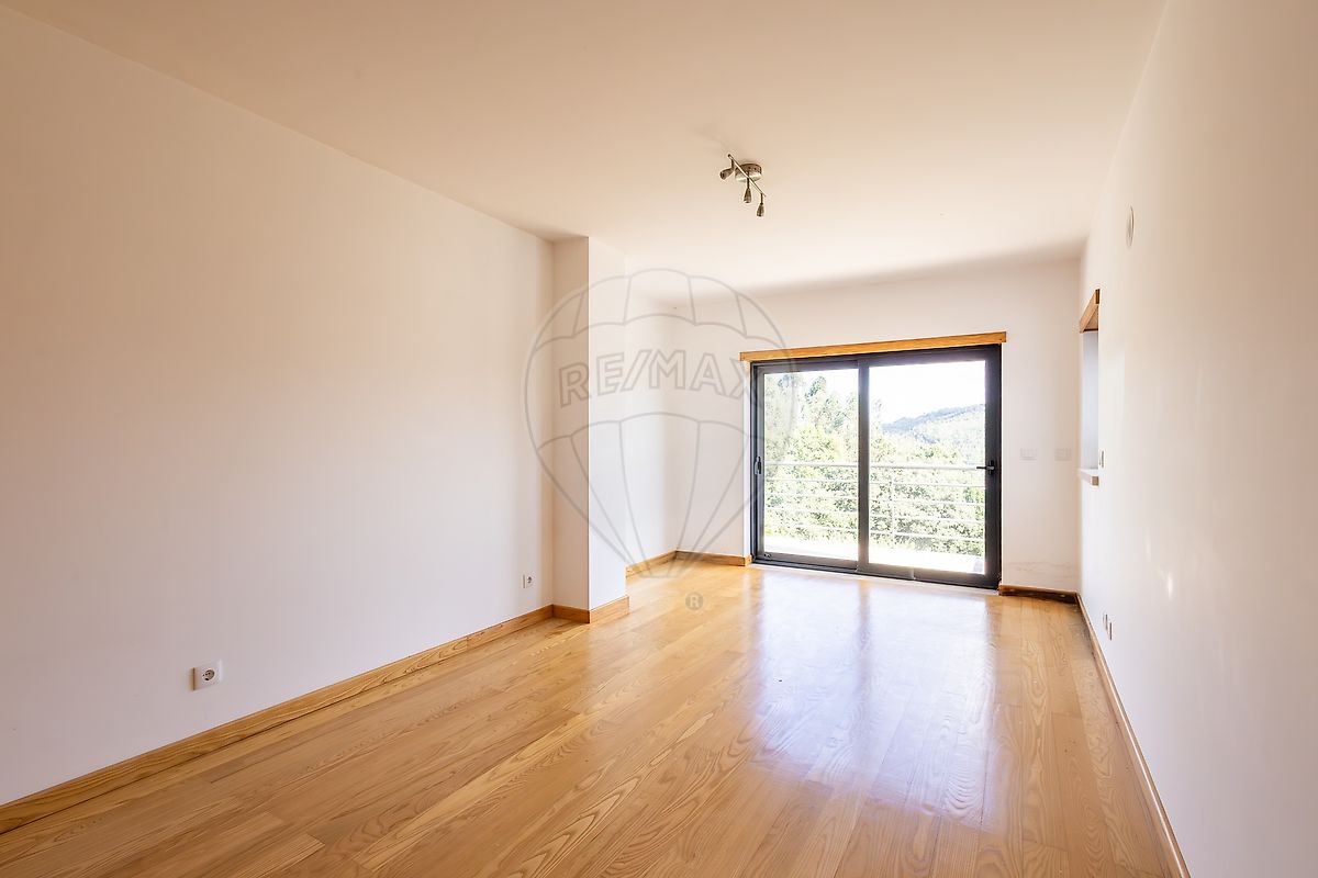 Moradia T4 à venda em Alcobaça e Vestiaria, Alcobaça — foto 15