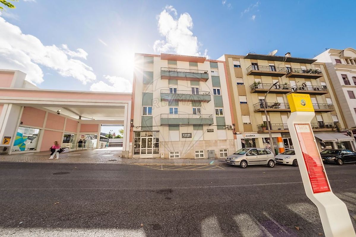 Apartamento T5 para venda