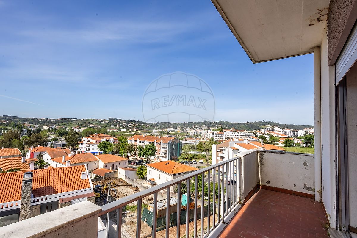 Apartamento T3 à venda em Alcobaça