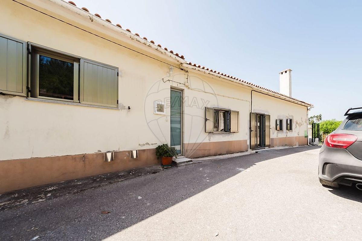 Apartamento T4 à venda em Alcobaça
