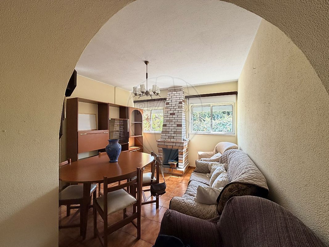 Apartamento T2 à venda em Alcobaça