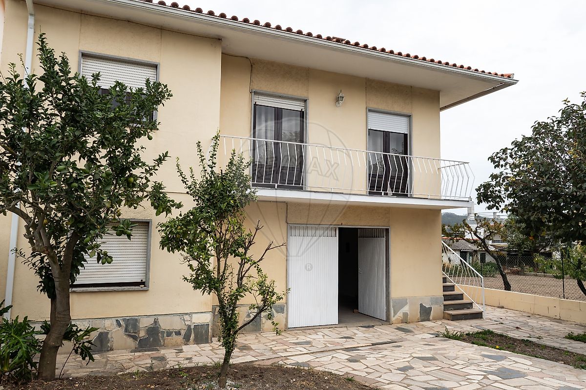 Moradia T2 - Maiorga, Alcobaça, Leiria