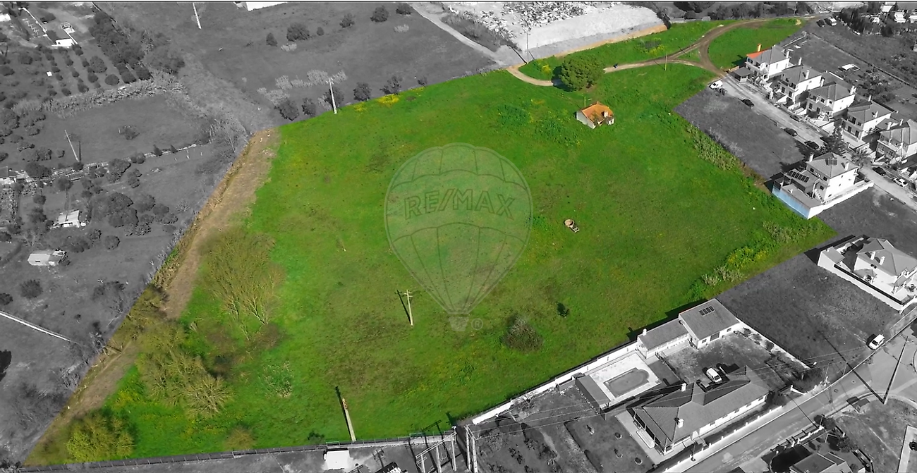 Land for sale in Cartaxo, Portugal — €450,000