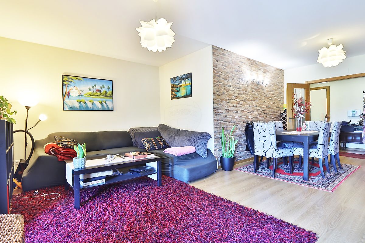 Apartamento T3 à venda em Odivelas