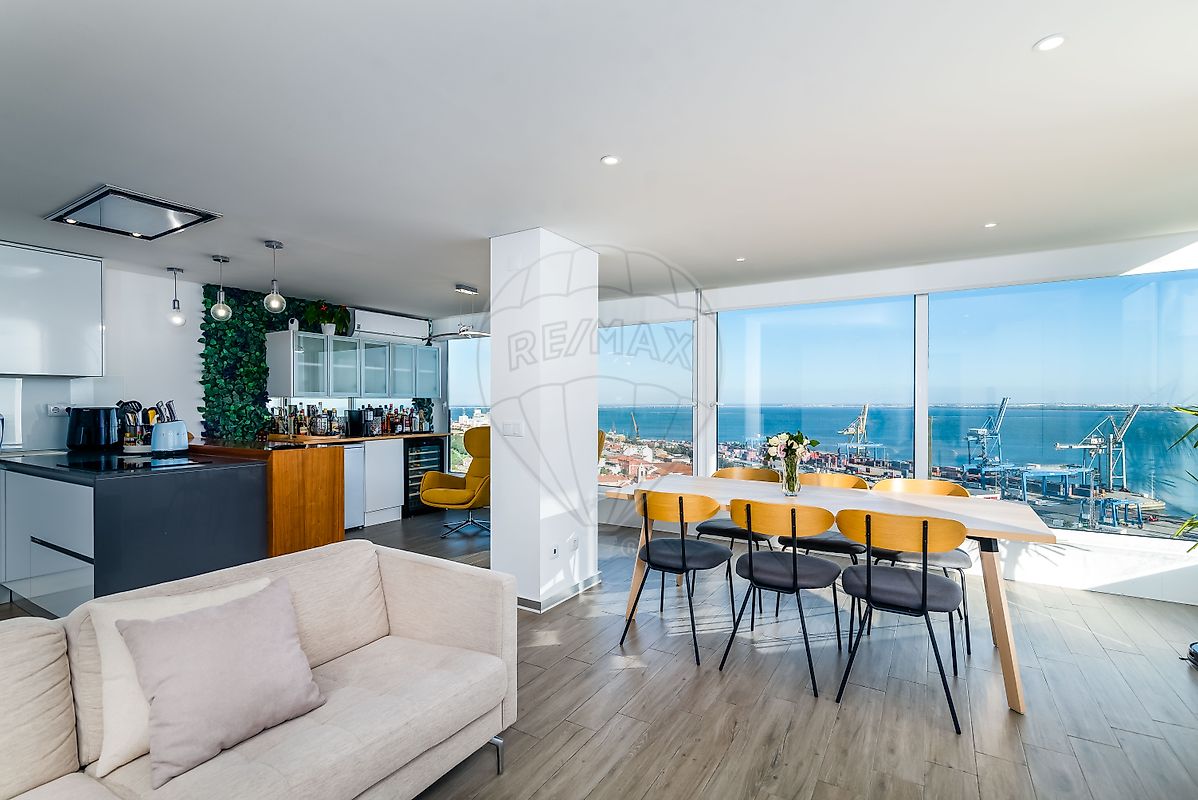 Apartamento T3 à venda em Lisboa