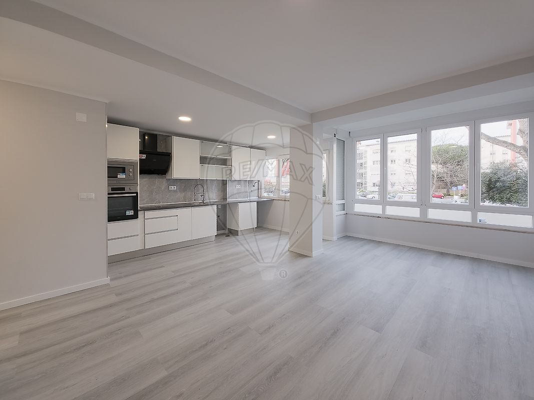 Apartamento T2 à venda em Oeiras