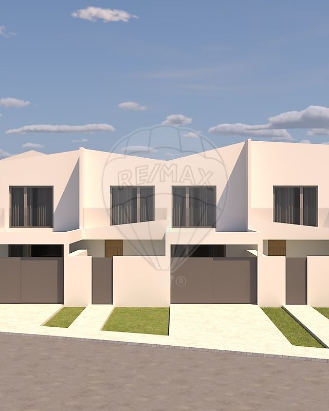 Moradia T4 à venda em Rio Maior