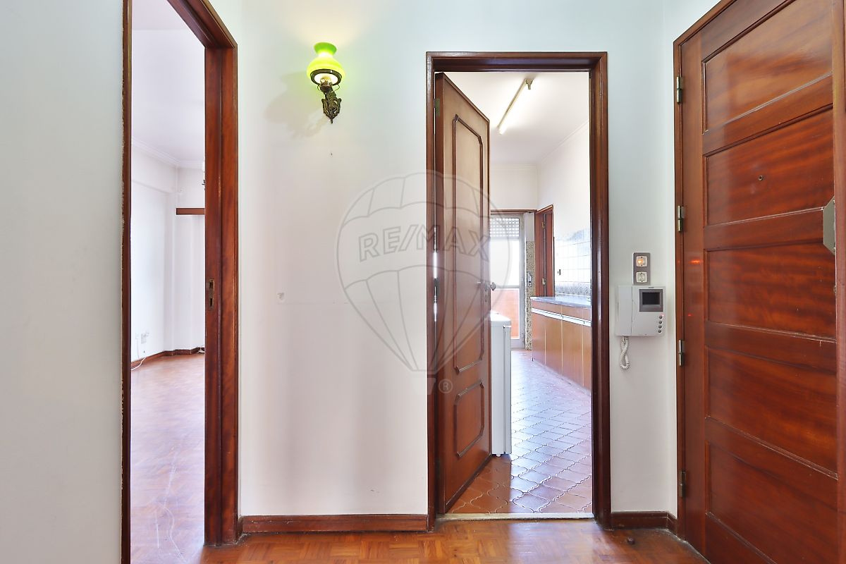 Apartamento T4 à venda em São domingos de Benfica, Lisboa — foto 8