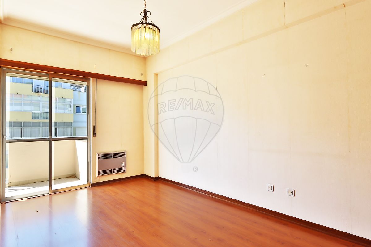 Apartamento T4 à venda em São domingos de Benfica, Lisboa — foto 14