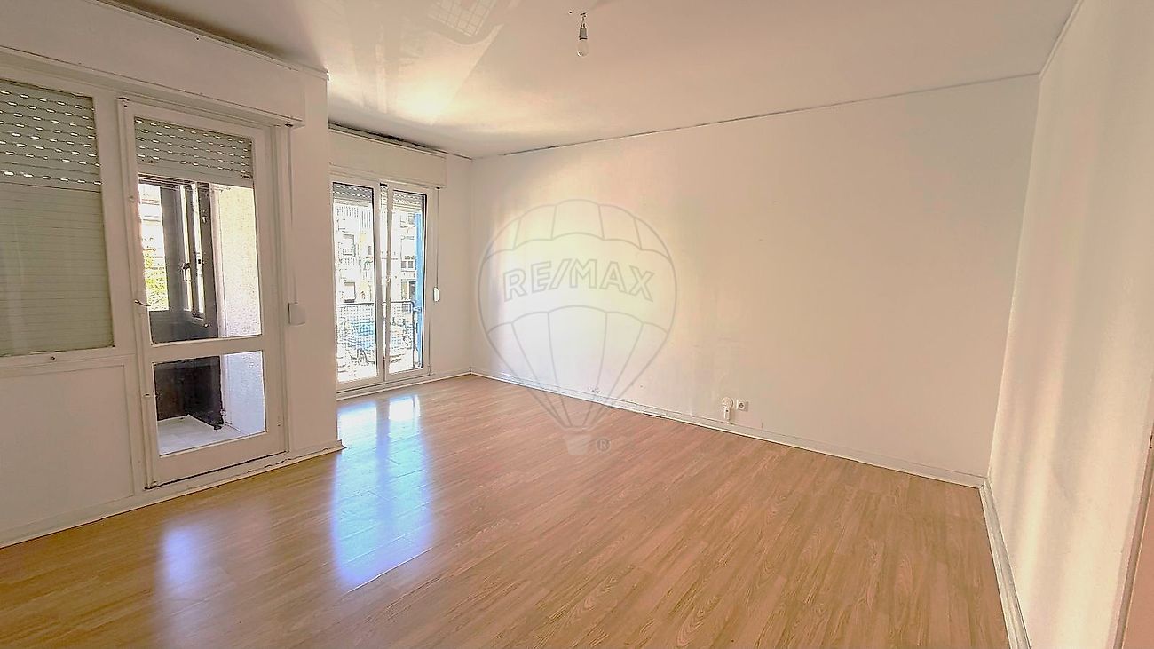 Apartamento - Santo António dos Cavaleiros e Frielas, Loures, Lisboa
