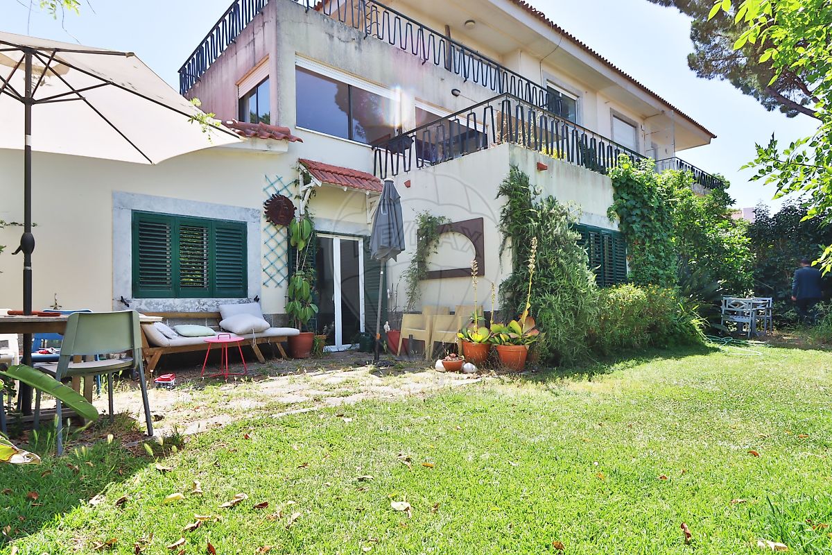 Apartamento T7 à venda em Lisboa