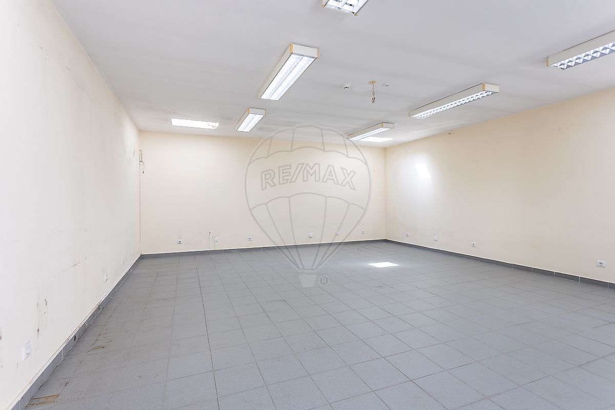 Apartamento T0 à venda em Mina de Água, Amadora — foto 15