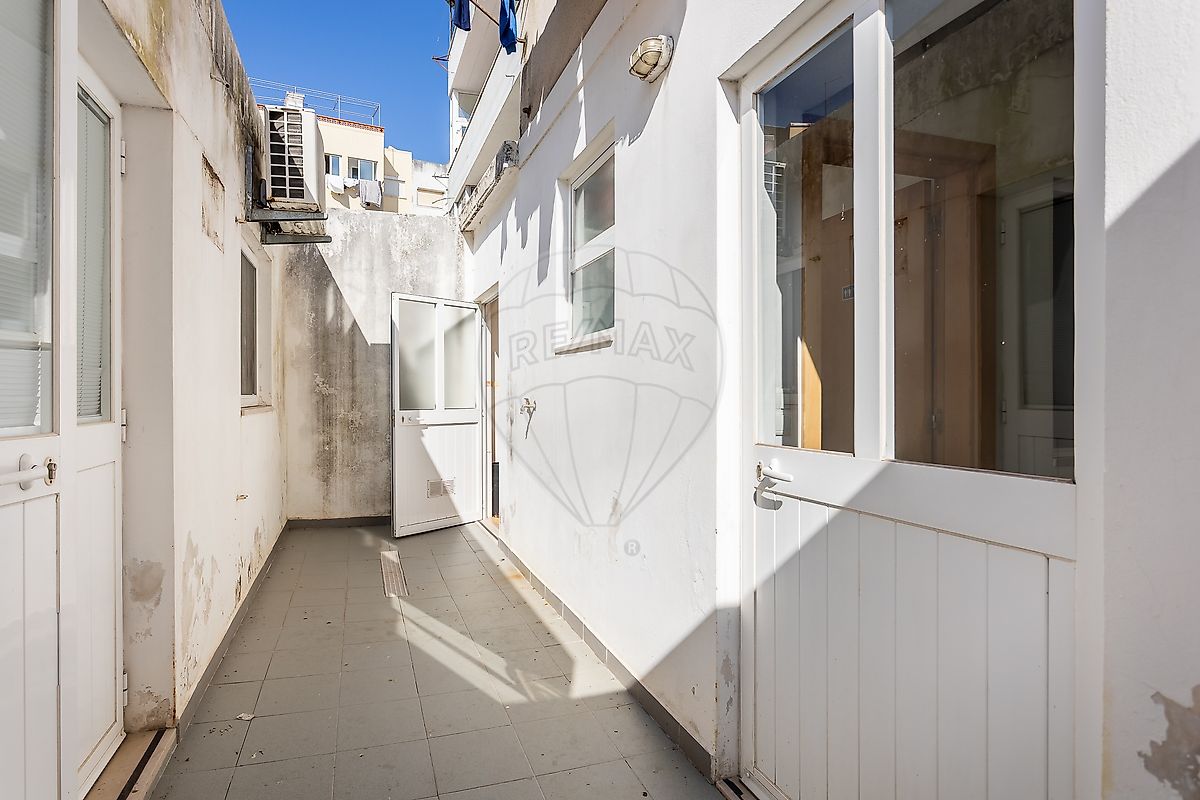 Apartamento T0 à venda em Mina de Água, Amadora — foto 12