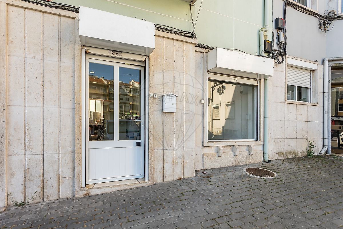 Apartamento T0 à venda em Mina de Água, Amadora — foto 17