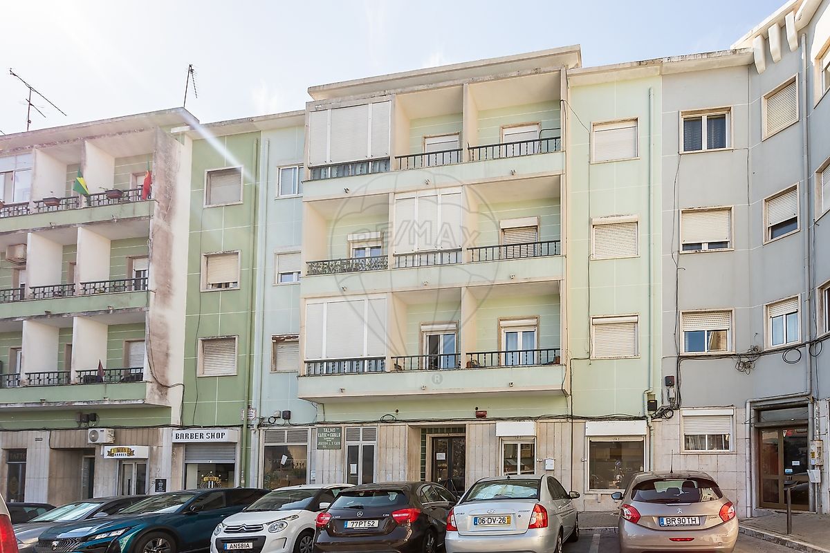 Apartamento T0 à venda em Mina de Água, Amadora — foto 19