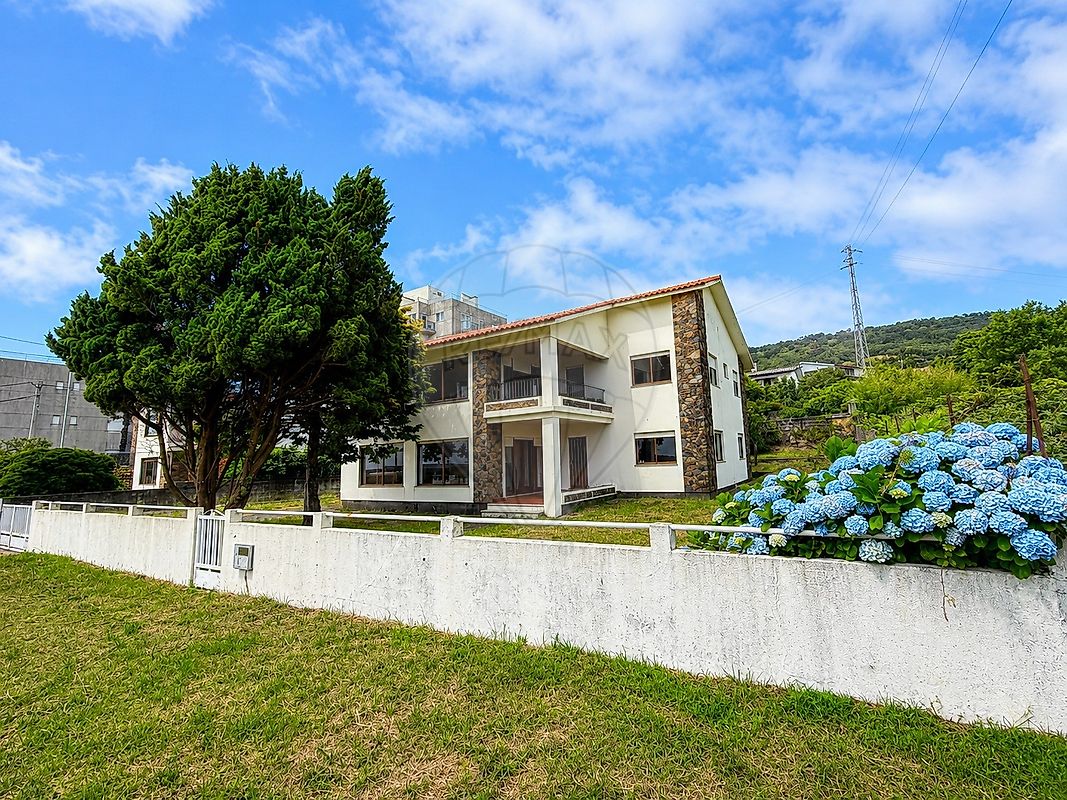 Apartamento T5 à venda em Viana do Castelo