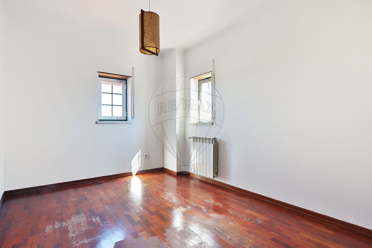 Apartamento T2 à venda em Venda do Pinheiro e Santo Estêvão das Galés, Mafra — foto 9