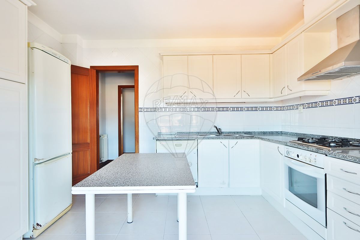 Apartamento T2 à venda em Venda do Pinheiro e Santo Estêvão das Galés, Mafra — foto 6
