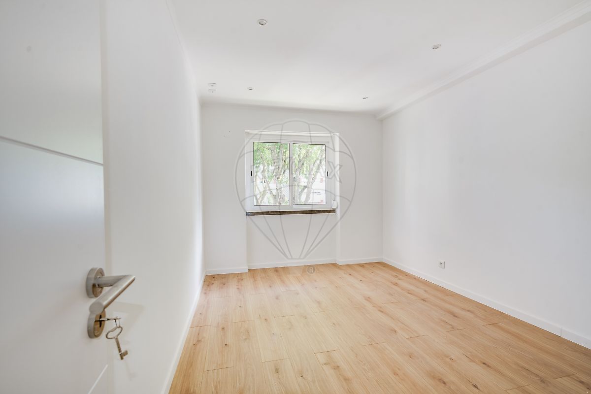 Apartamento T3 à venda em Venteira, Amadora — foto 14