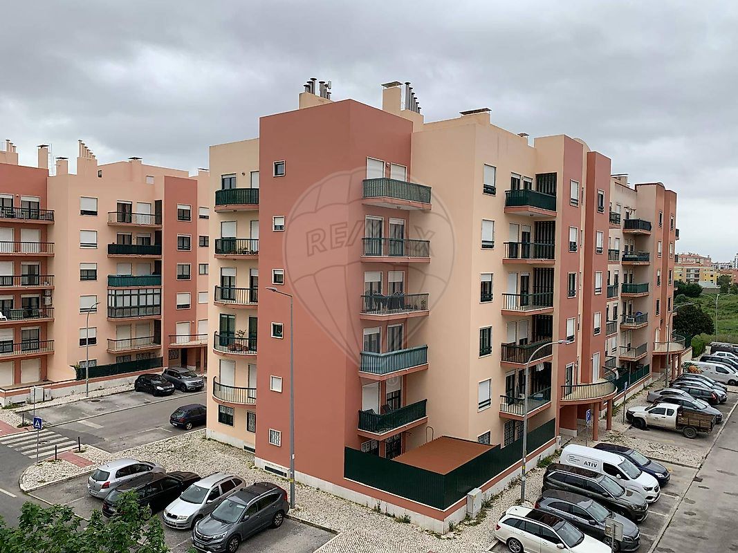 listing 121331002-3994 picture-0