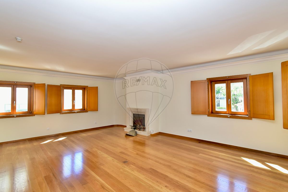 Apartamento T4 em Cascais e Estoril 5