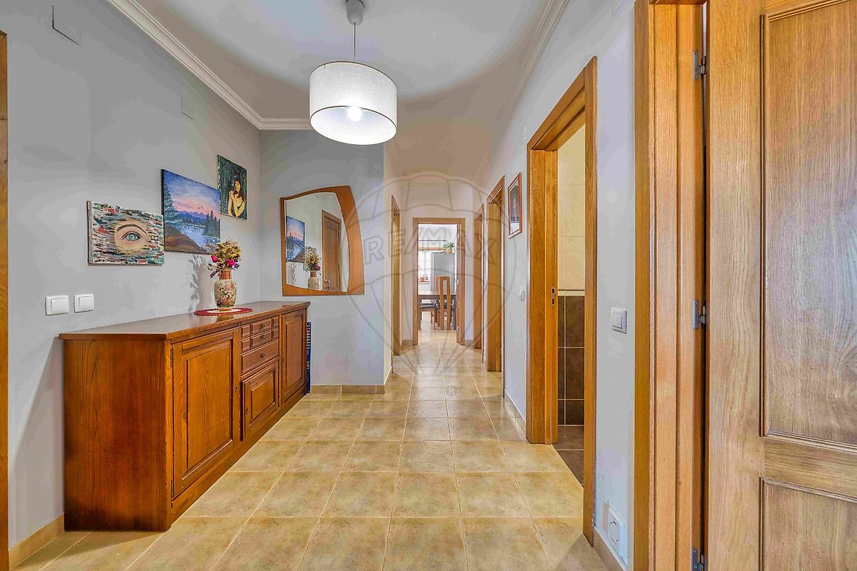 listing 121401395-14 picture-0