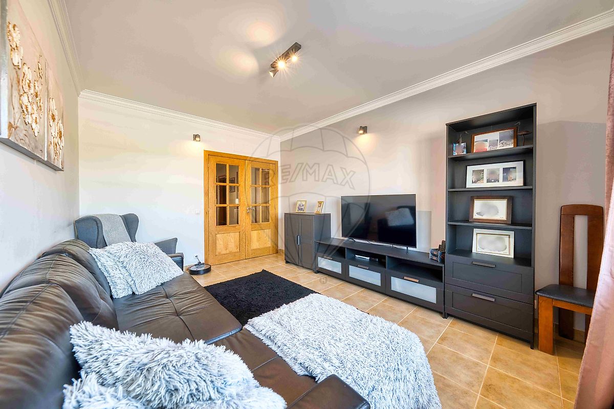 listing 121401395-14 picture-0