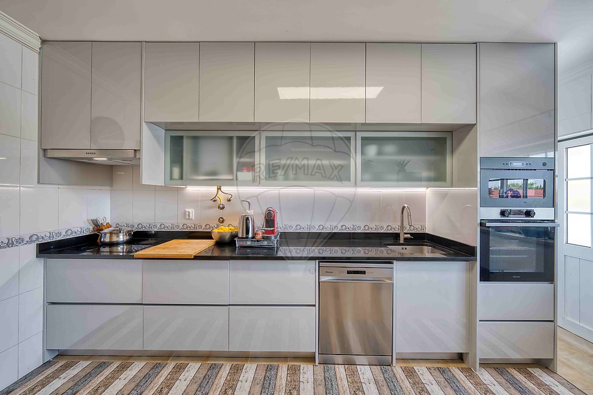 listing 121401395-14 picture-0
