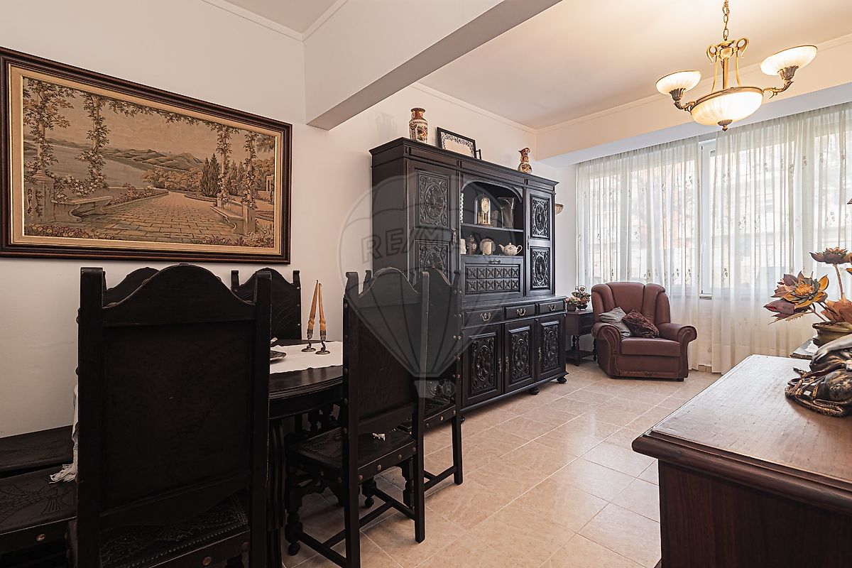 Apartamento T2 à venda em Sintra