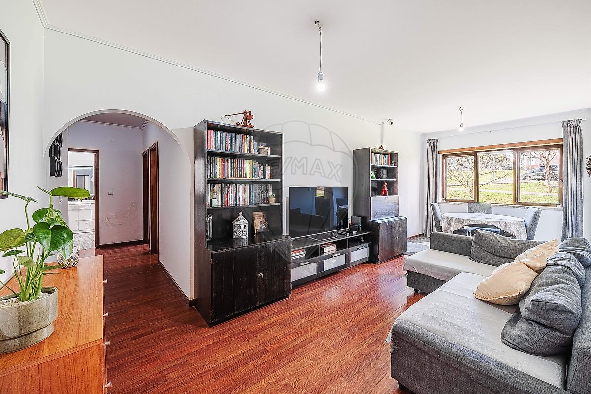 Apartamento T2 à venda em Sintra