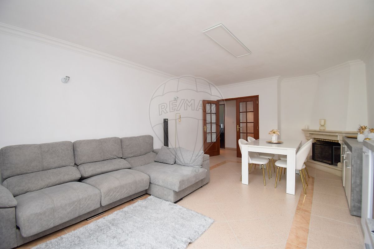 Apartamento T3 à venda em Sintra