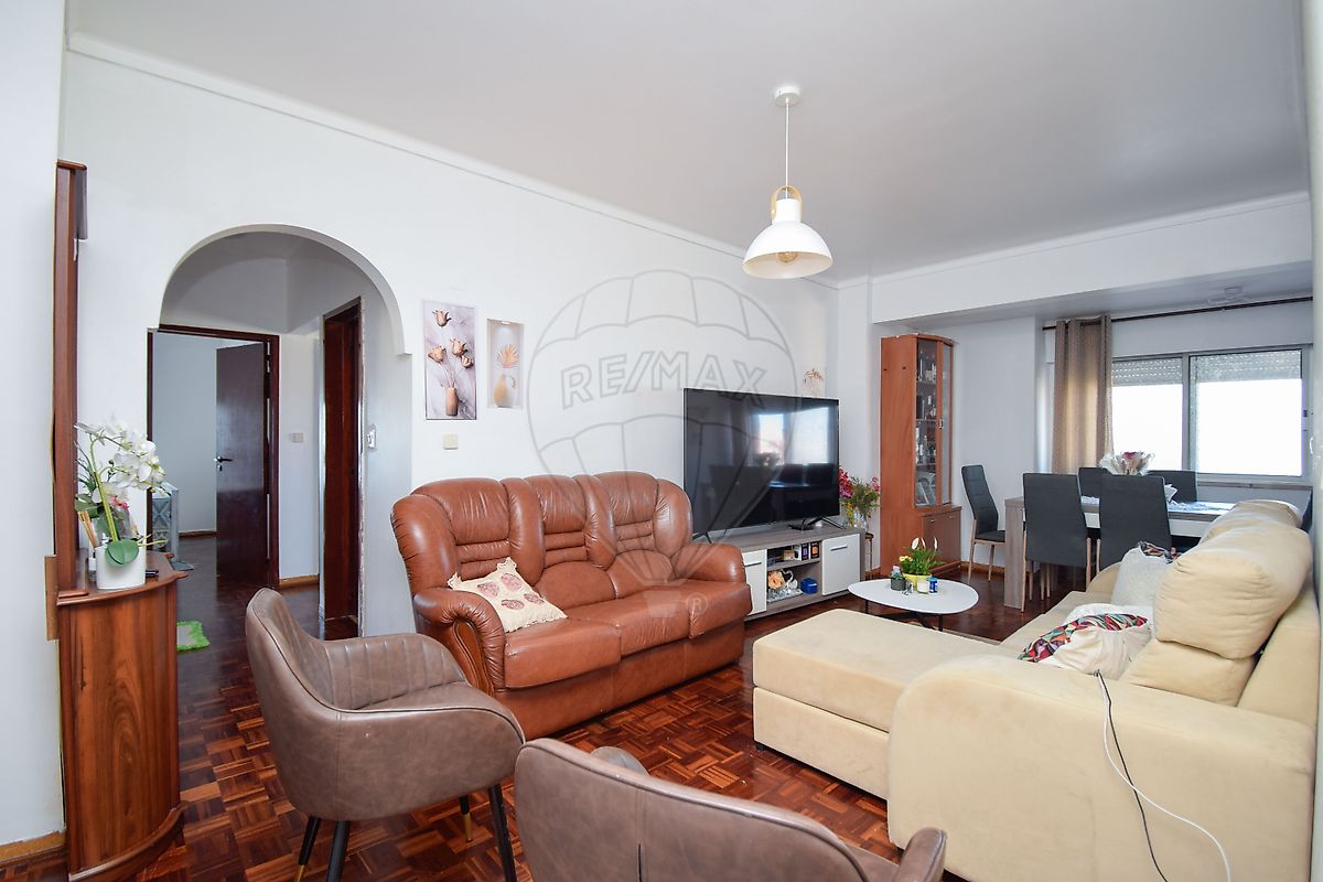 Apartamento T3 à venda em Sintra