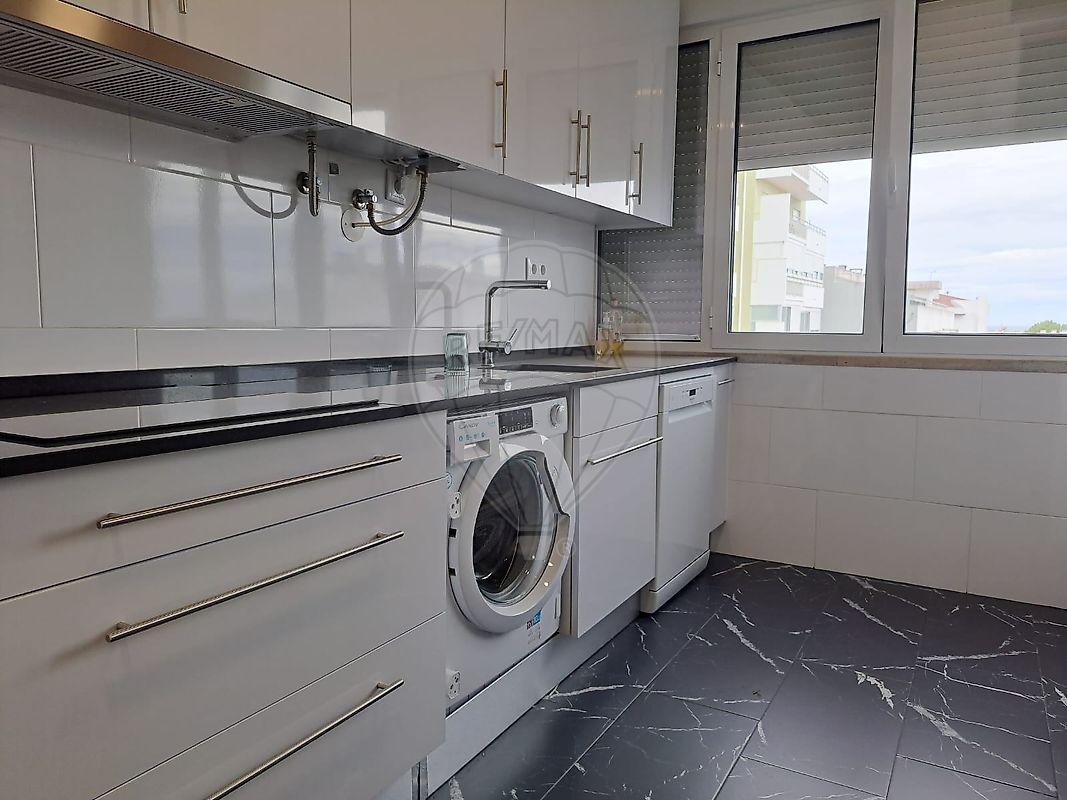 Apartamento T2 à venda em Oeiras
