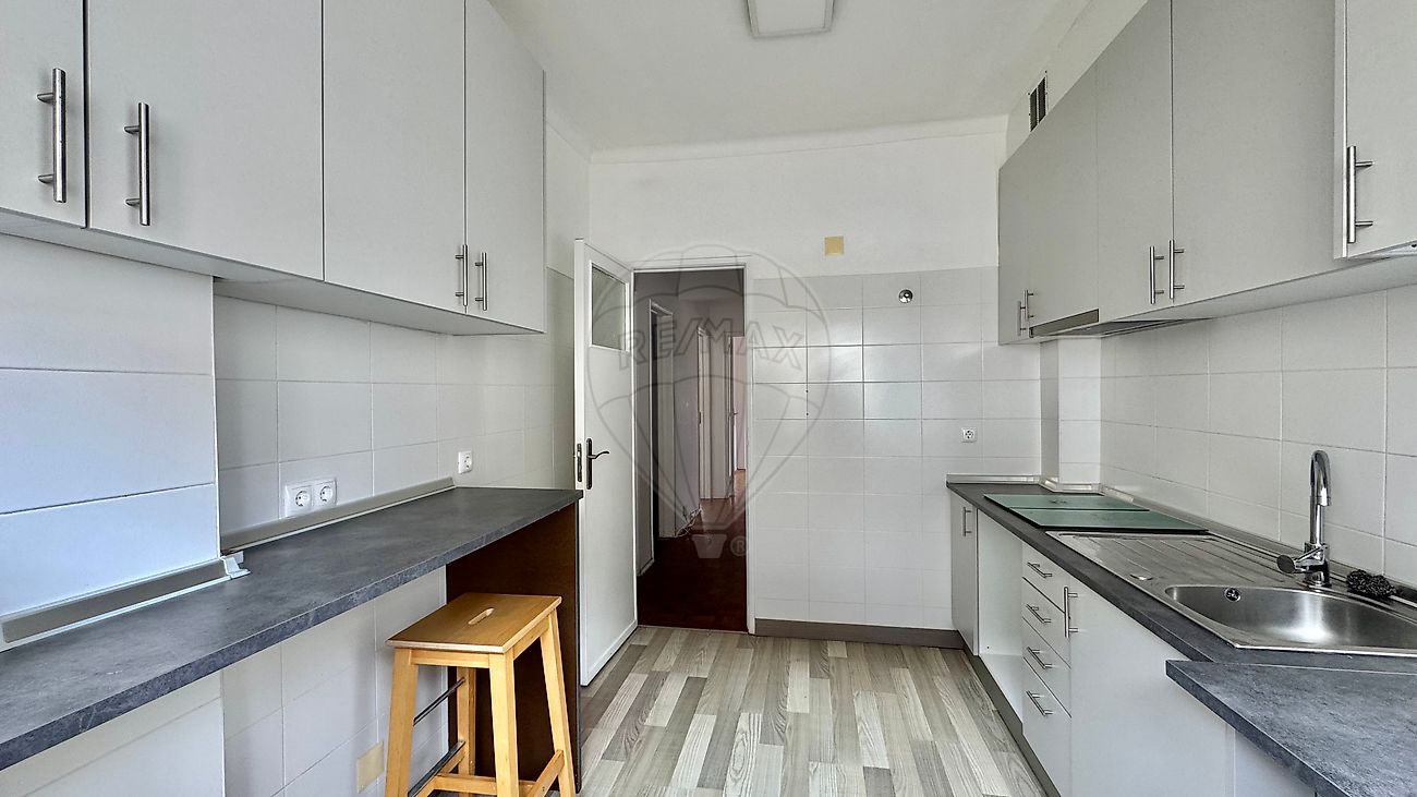 Apartamento T2 à venda em Sintra