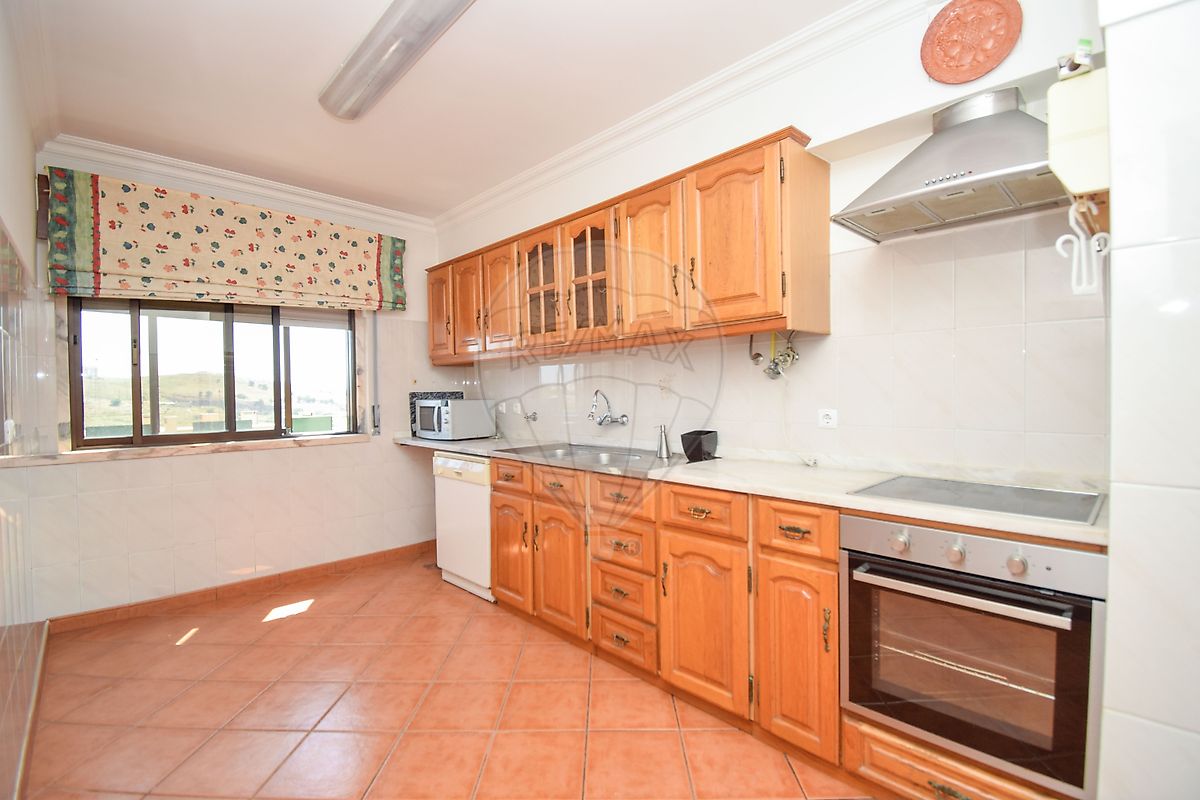 Apartamento T2 à venda em Sintra