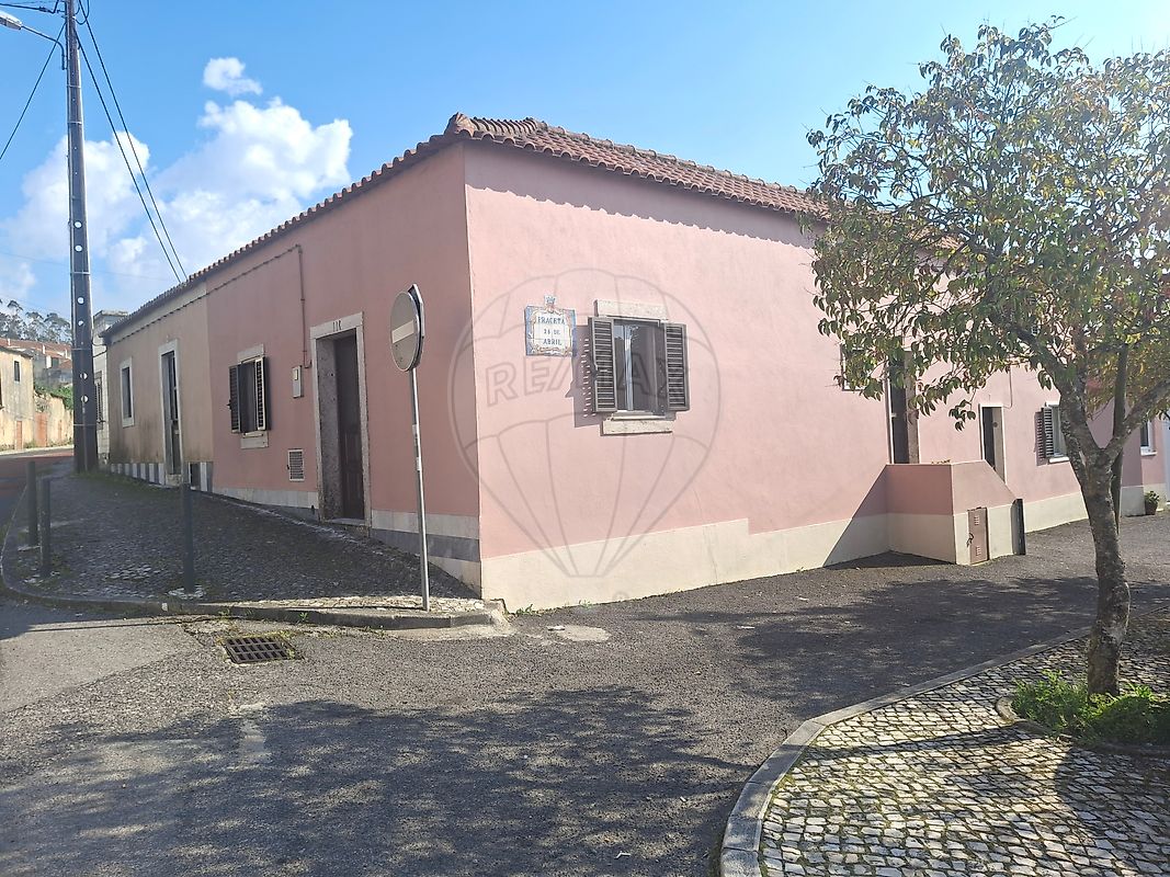 Moradia T3 à venda em Sintra