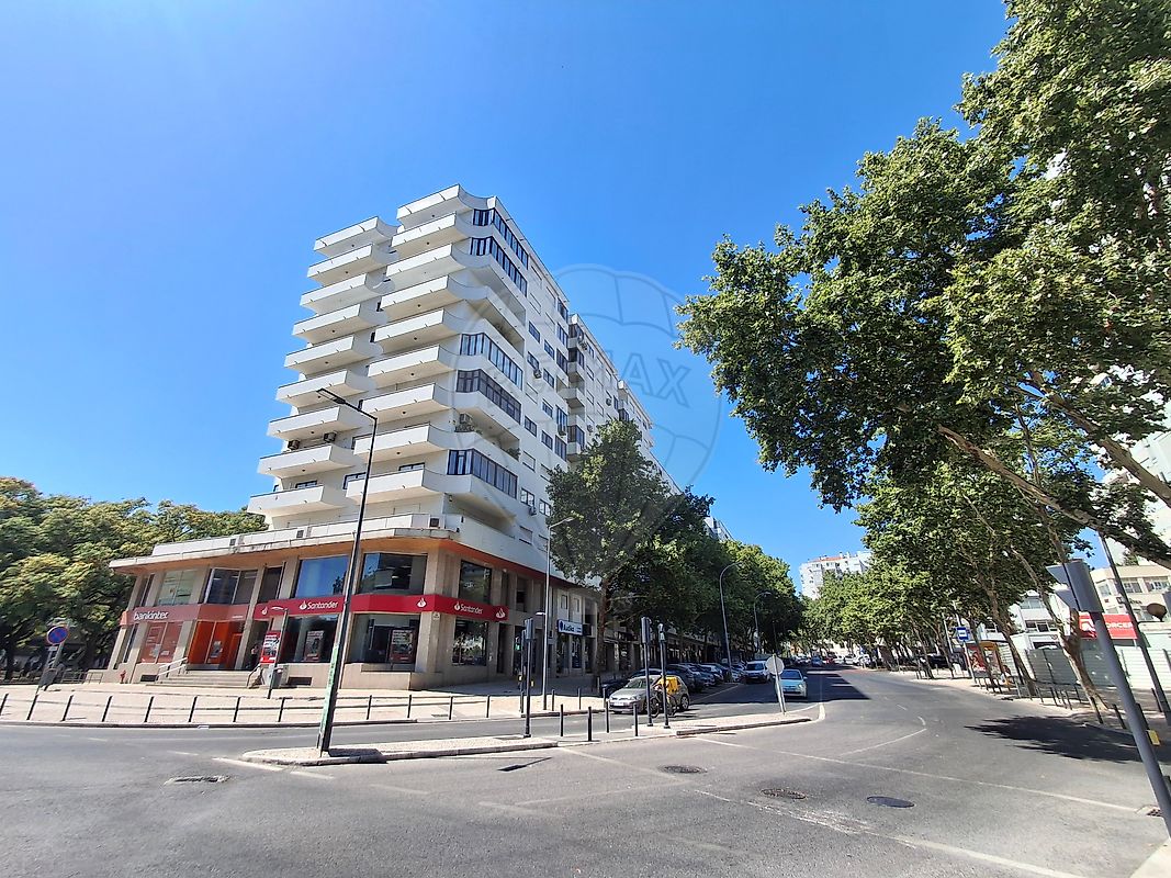 Apartamento T3 à venda em Lisboa