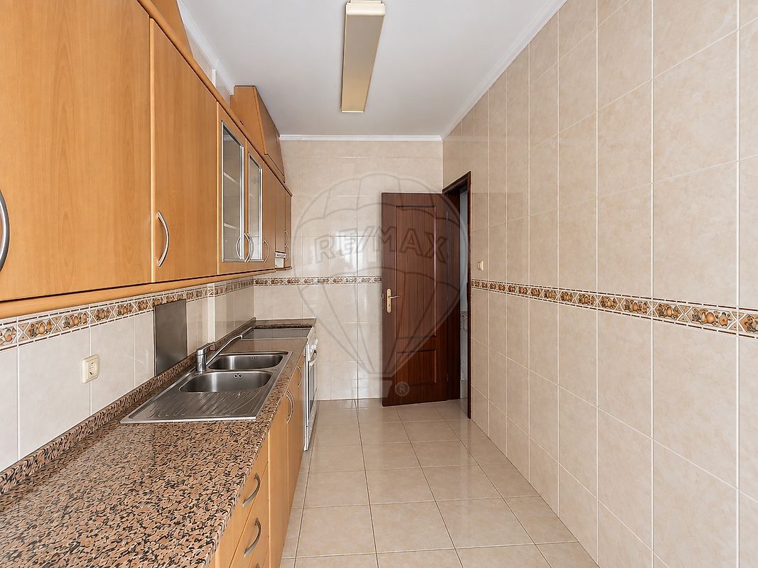 Apartamento T2 à venda em Venteira, Amadora — foto 11
