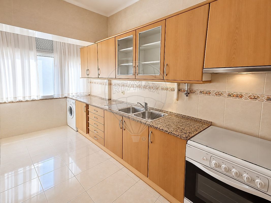 Apartamento T2 à venda em Venteira, Amadora — foto 10