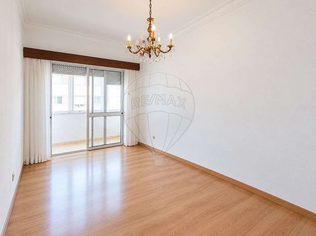 Apartamento T2 à venda em Venteira, Amadora — foto 6