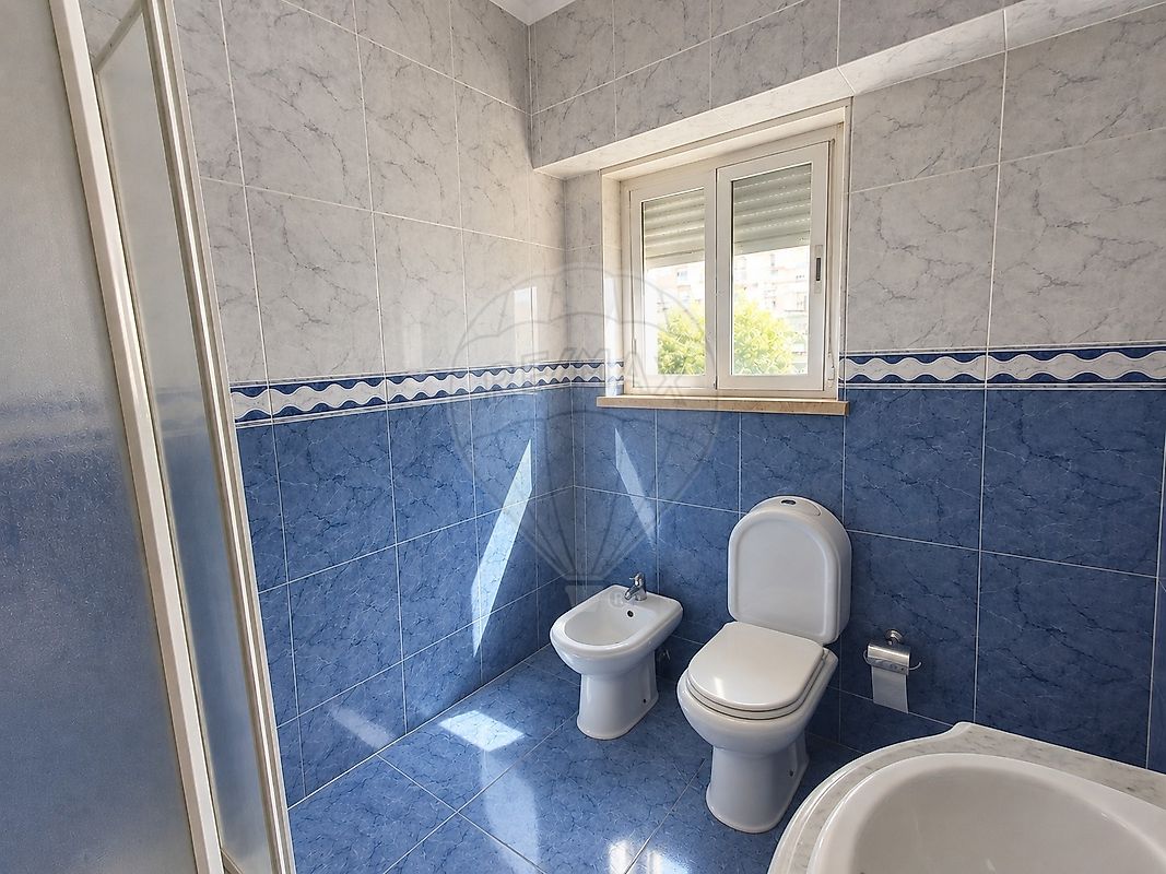 Apartamento T2 à venda em Venteira, Amadora — foto 12