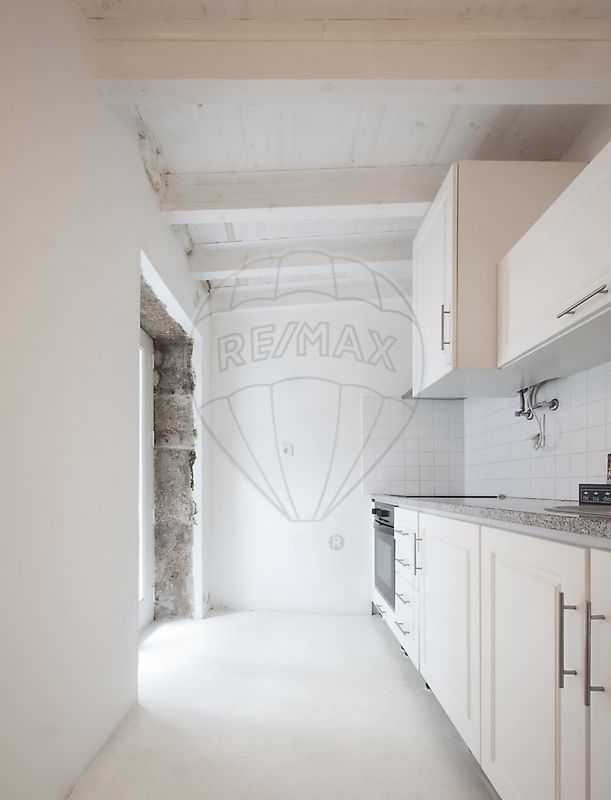 listing 121491735-53 picture-0