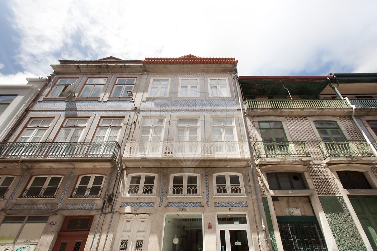 listing 121491735-53 picture-0