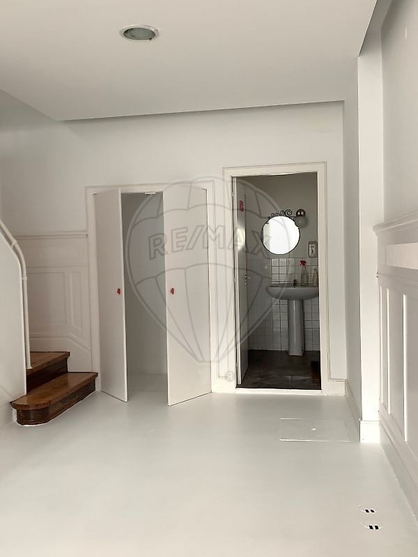 listing 121491735-53 picture-0