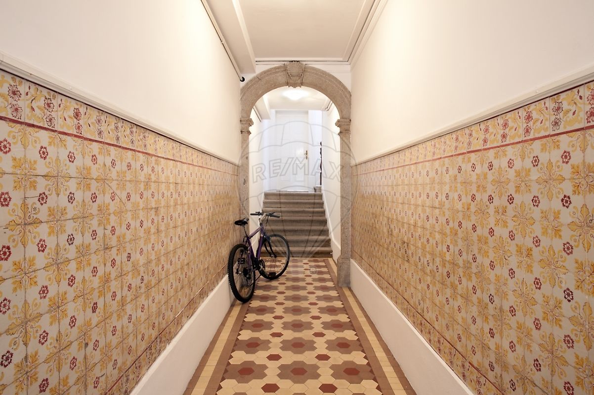 listing 121491735-53 picture-0